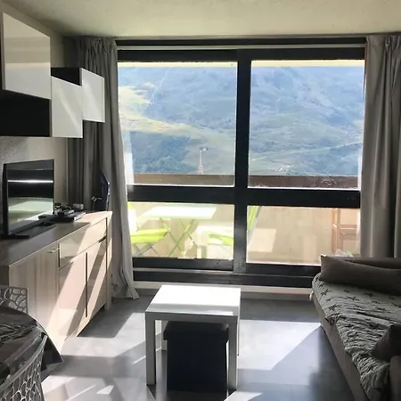 Studio Aux Menuires Sur Les Pistes. Le Brelin Appartement *